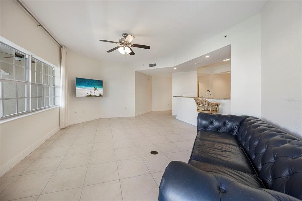 14041 BELLAGIO WAY 214 photo 8