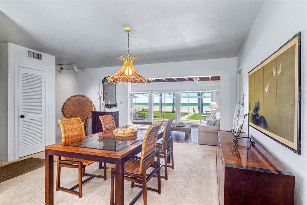 18206 SUNSET BOULEVARD photo 20