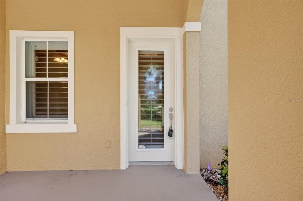 40 CASA BELLA CIRCLE 1101 photo 5