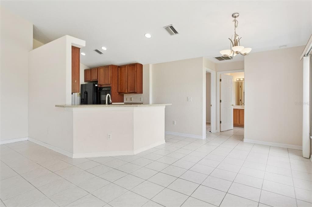 9103 PINEBREEZE DRIVE photo 9