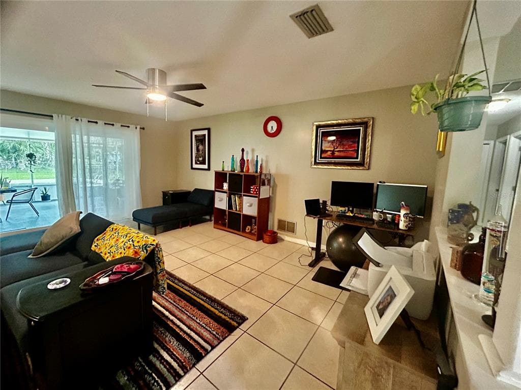 2950 N SHELL ROAD photo 9
