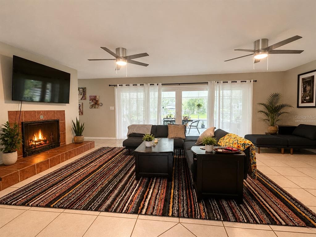 2950 N SHELL ROAD photo 8