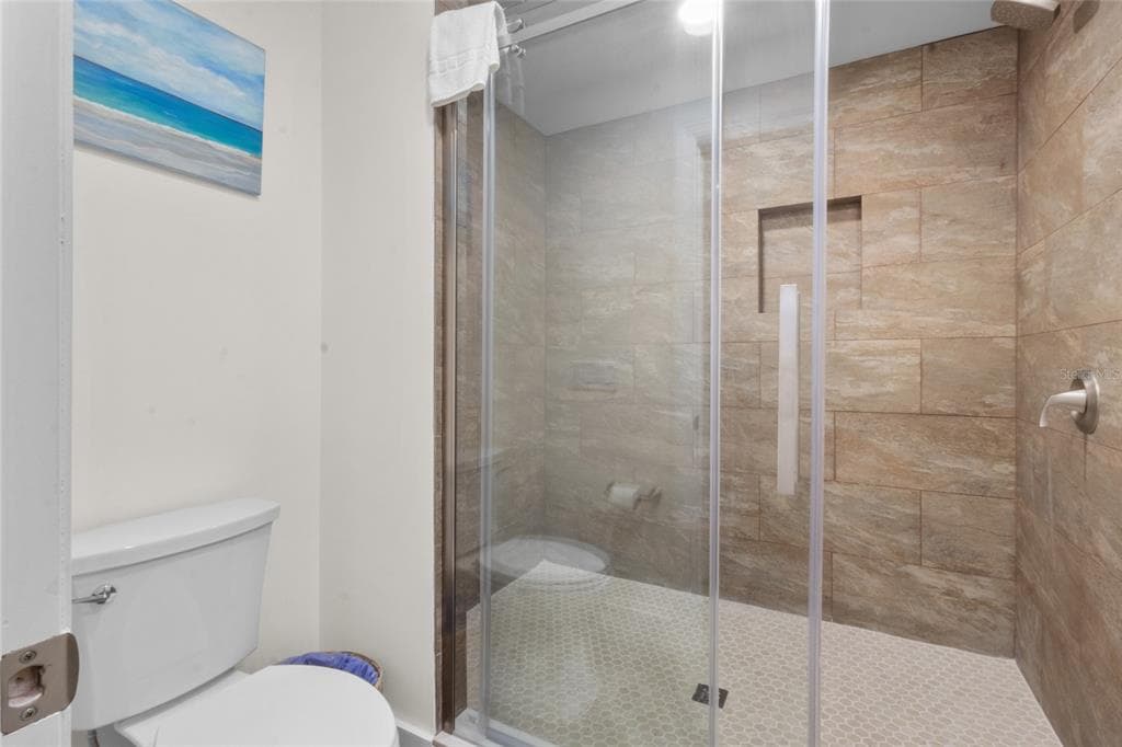 615 DREAM ISLAND PLACE 105 photo 15