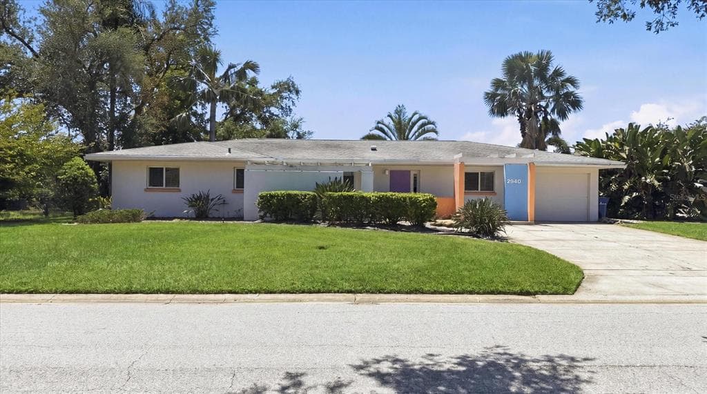 2940 BOUGAINVILLEA STREET photo 2