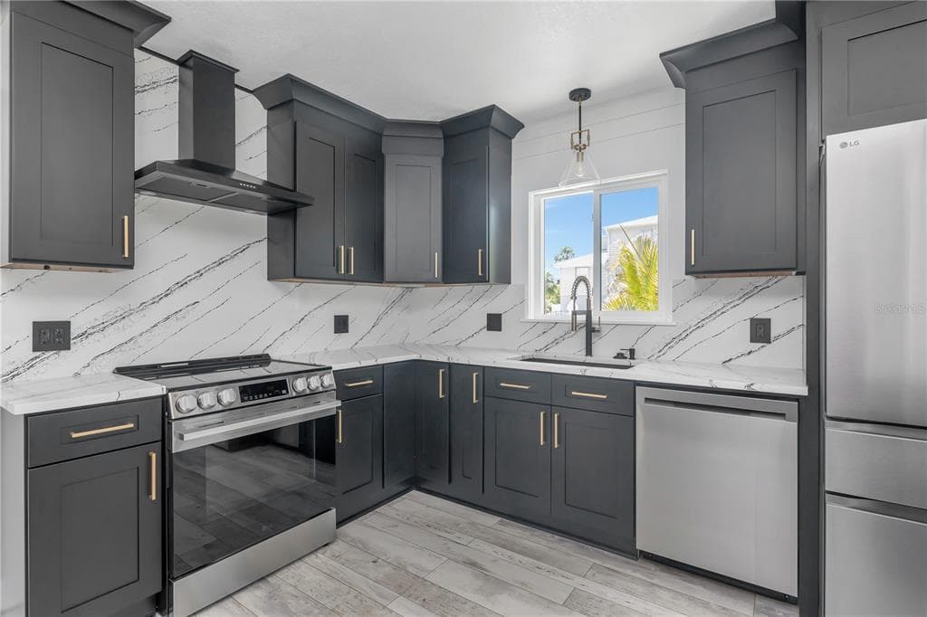 308 173RD AVENUE E photo 11