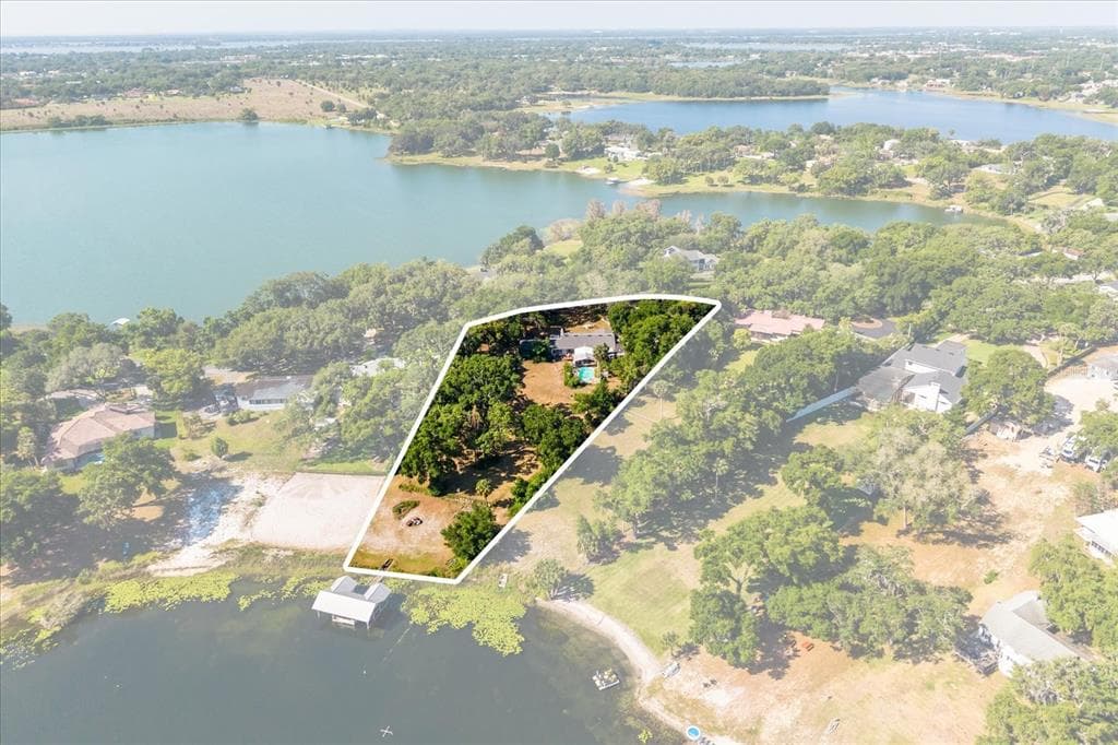 1505 E CROOKED LAKE DRIVE photo 21