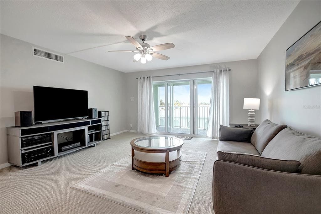 400 64TH AVENUE 202 photo 12