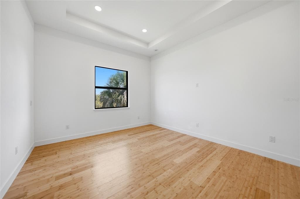 15096 LAKELAND CIRCLE photo 23