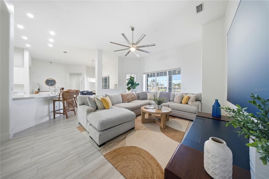 510 MIRABAY BOULEVARD photo 17