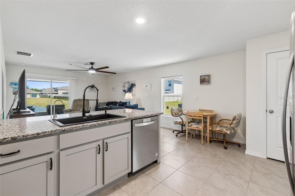 4222 AUTUMN FOG COURT photo 13