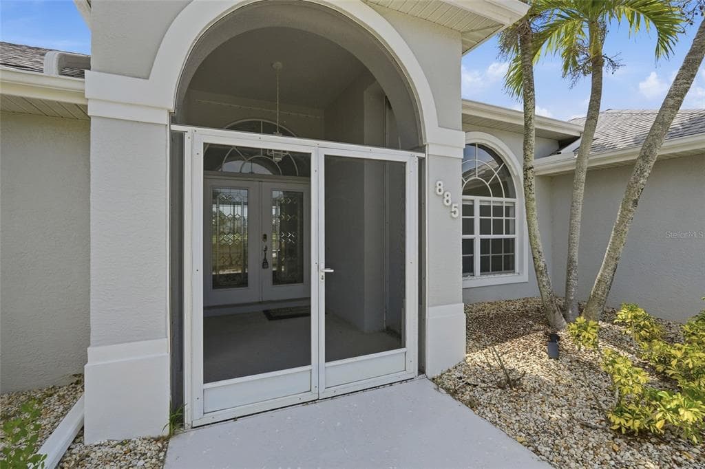 885 ROTONDA CIRCLE photo 8