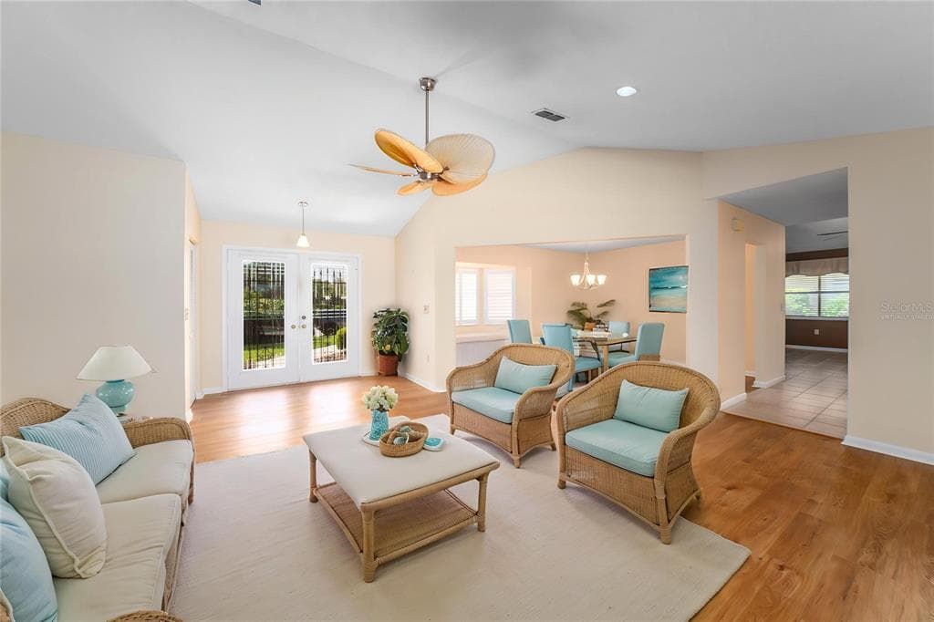 3162 E VILLAGE DRIVE photo 8