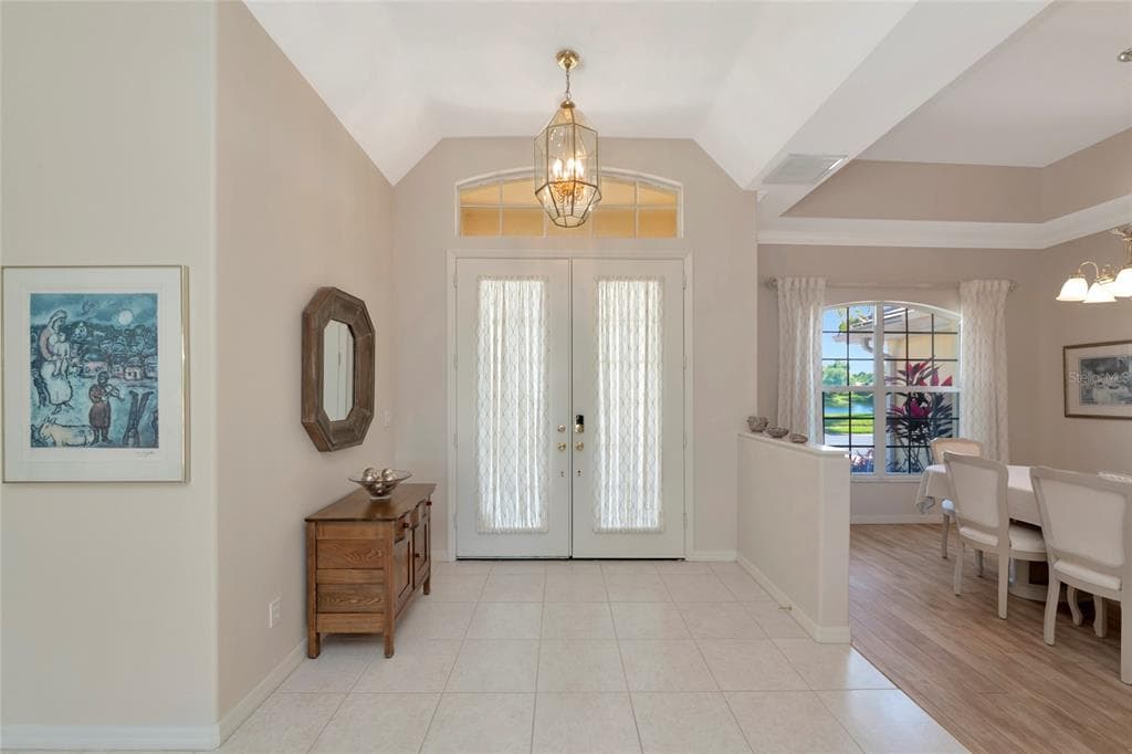 4956 BRIDGEHAMPTON BOULEVARD photo 5