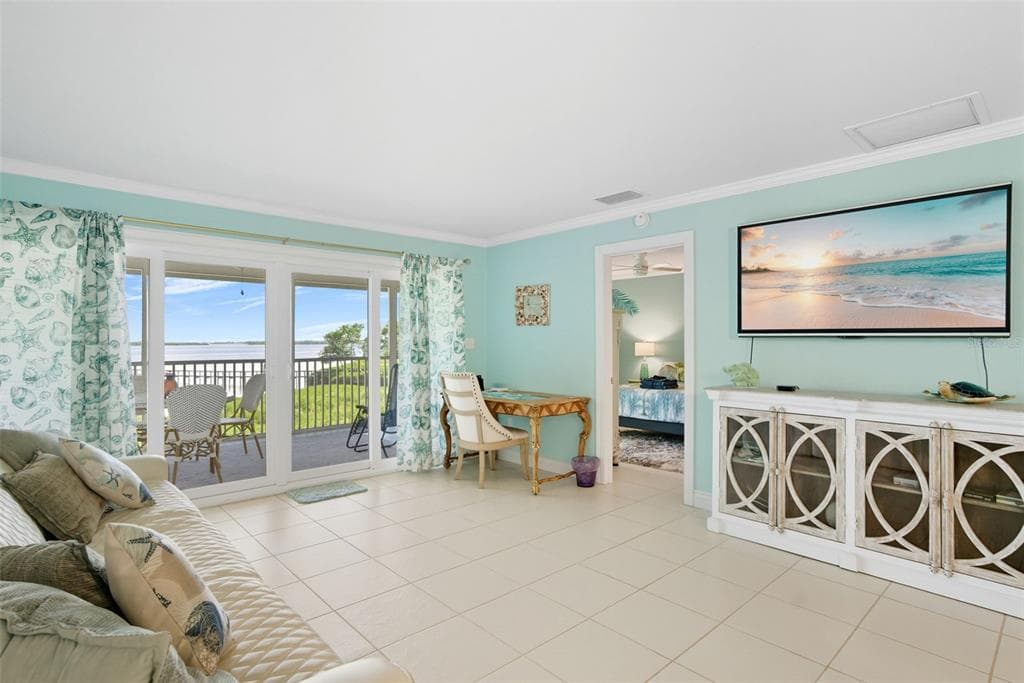 749 MANATEE AVENUE 749 photo 7
