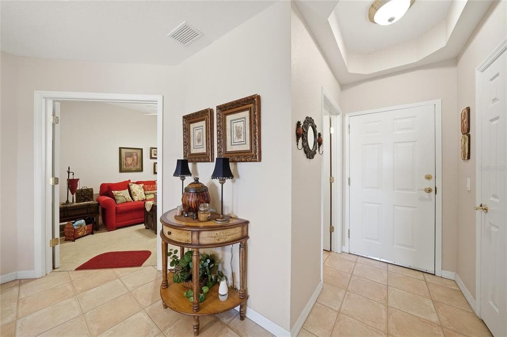 255 W END DRIVE 3306 photo 6