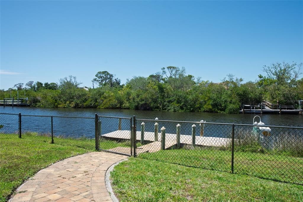 880 LEMON BAY DRIVE photo 17