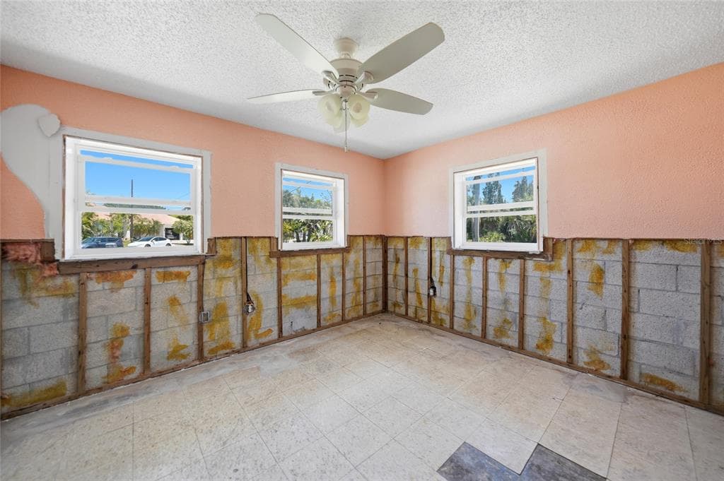 425 FIREBALL COURT photo 15
