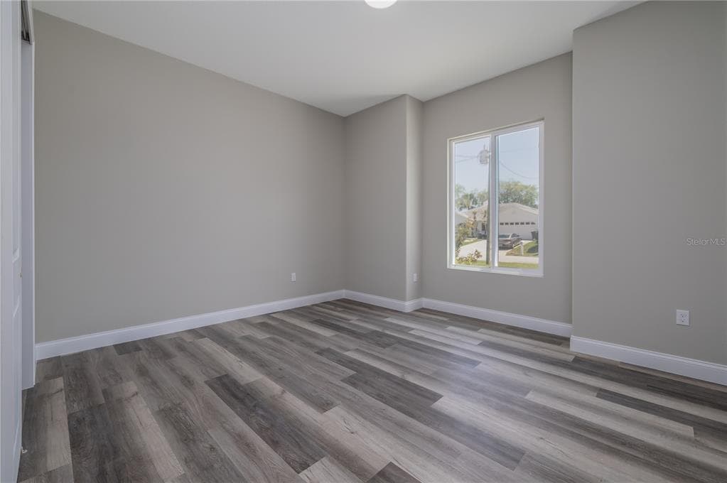 9 COOLIDGE COURT photo 20