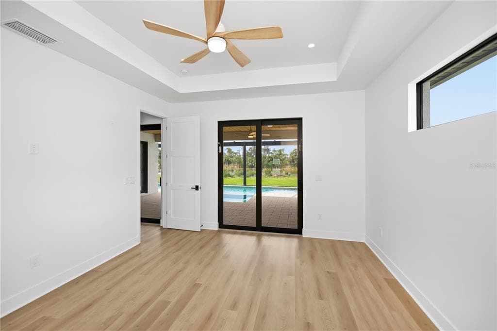 16692 LIGGETT CIRCLE photo 20