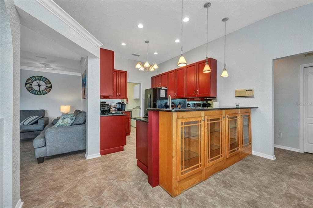 9582 ARSIPE CIRCLE photo 25