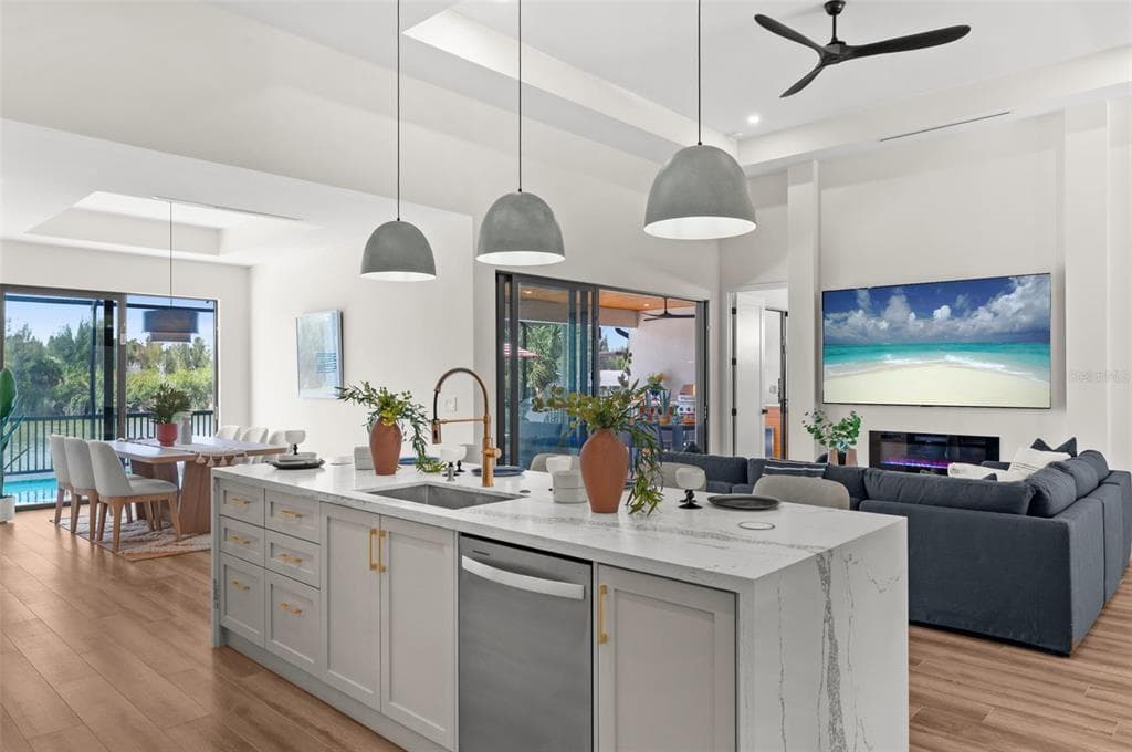 10522 RIVERSIDE ROAD photo 15