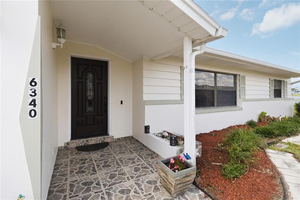 6340 JUDITH COURT photo 7
