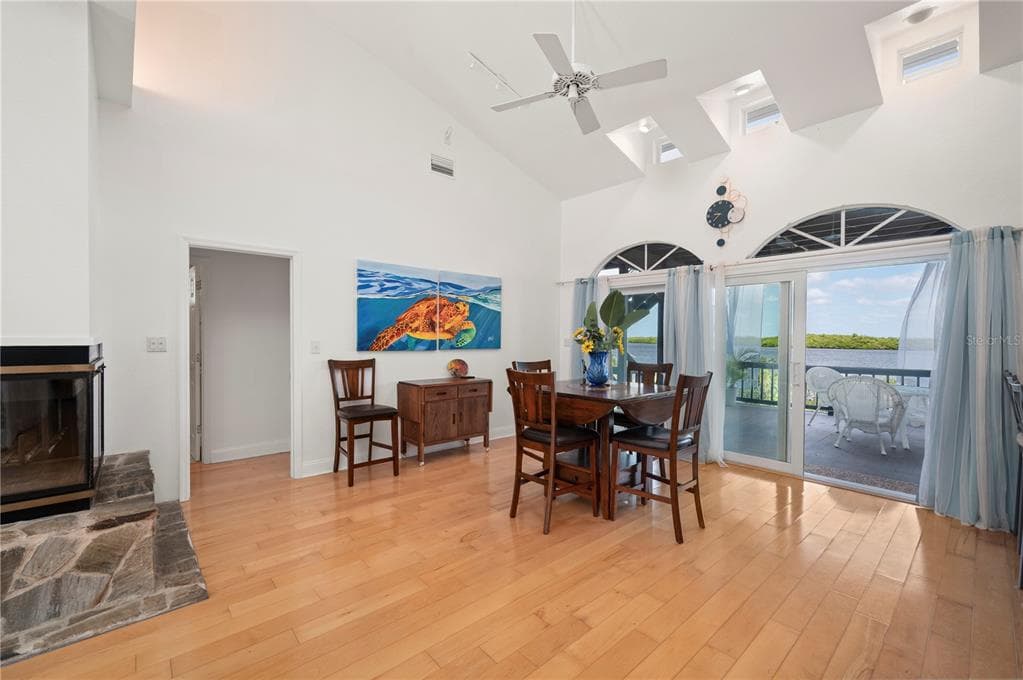 27414 MISTY AVENUE photo 23