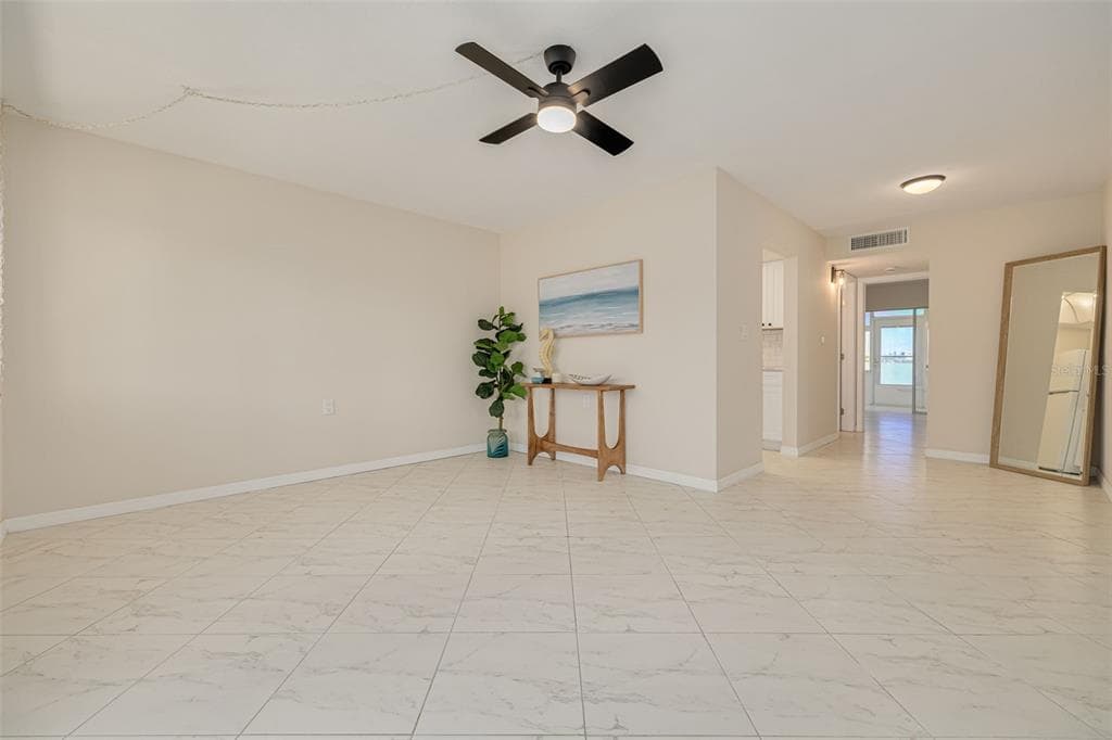 250 126TH AVENUE 104 photo 5