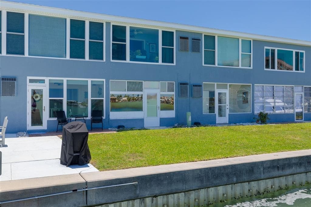 250 126TH AVENUE 104 photo 24