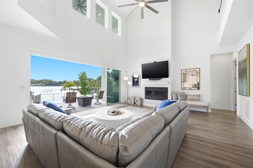 17104 CRAWLEY ROAD photo 11