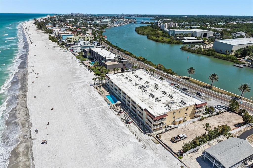 50 GULF BOULEVARD 301 photo 1