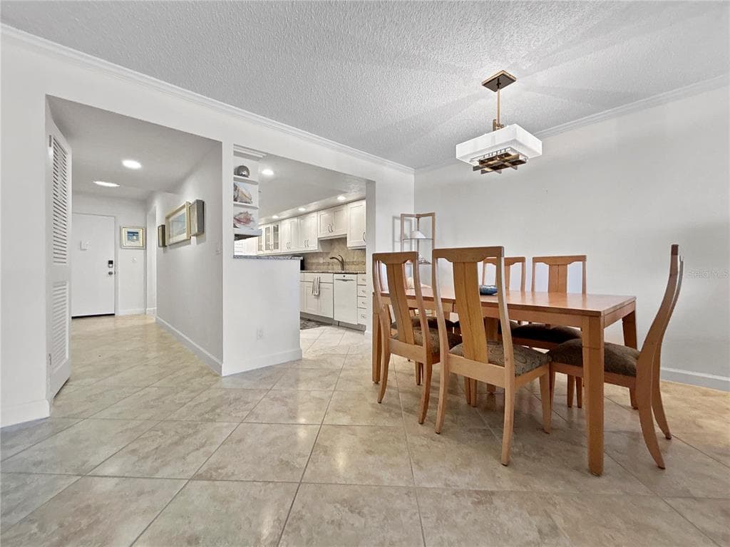 4325 GULF OF MEXICO DRIVE 305 photo 9
