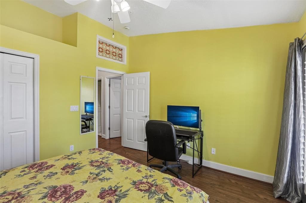 113 YACHT CLUB CIRCLE photo 21