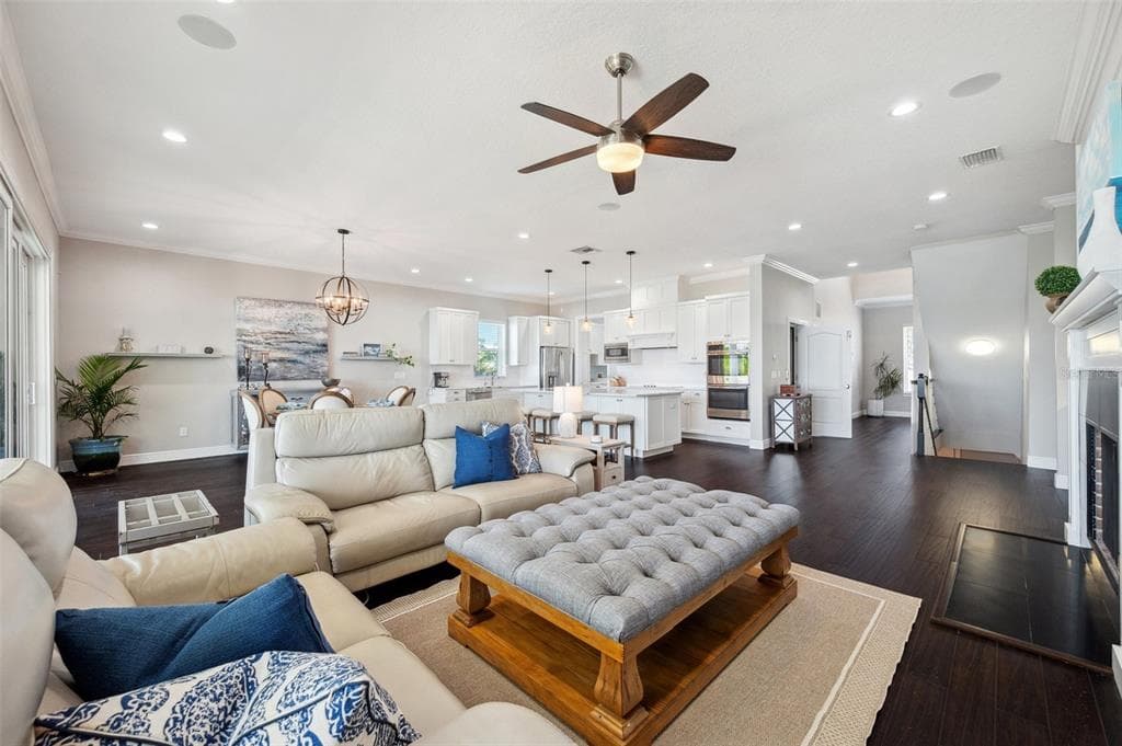 7115 BAY STREET photo 12