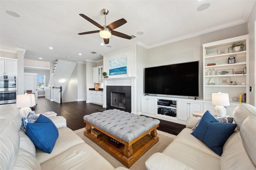 7115 BAY STREET photo 15
