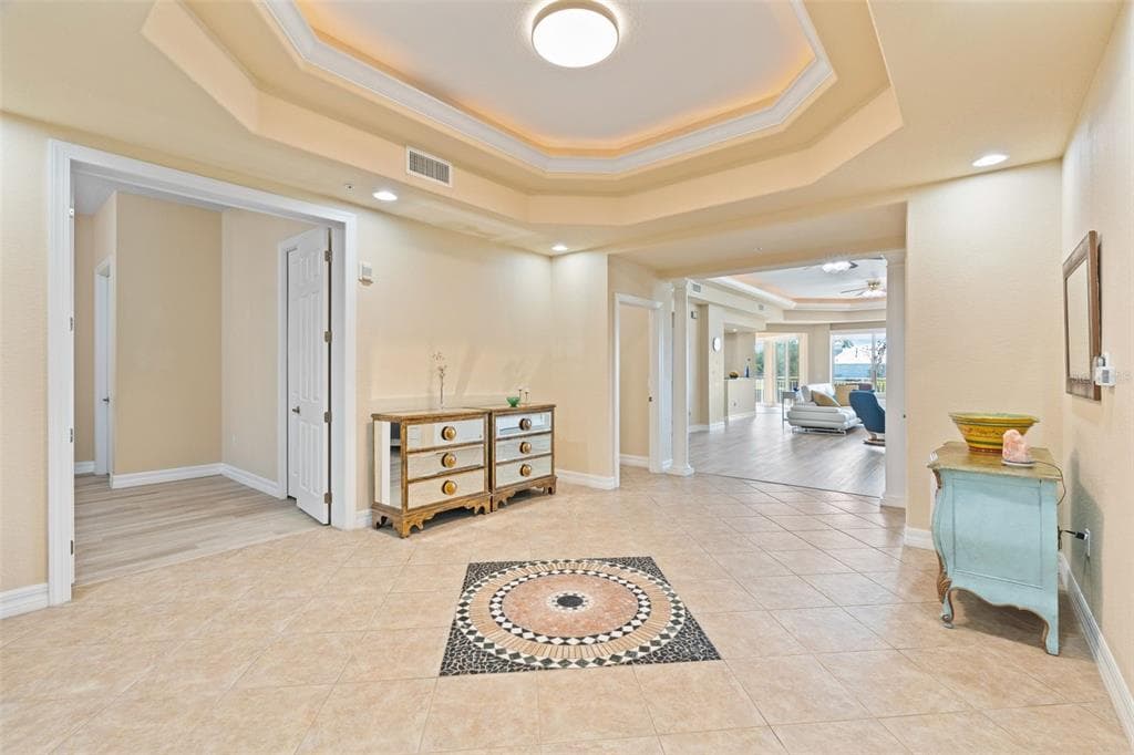 6100 JESSIE HARBOR DRIVE 202 photo 11