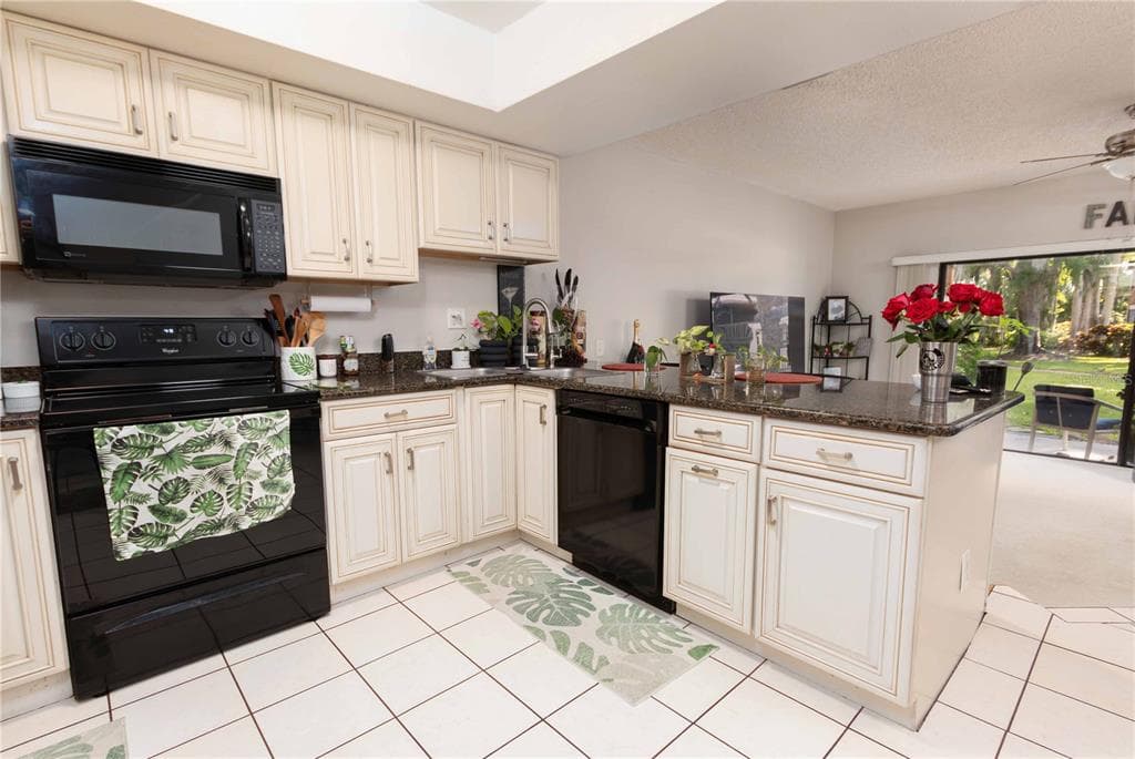 2158 TARPON LANDINGS DRIVE photo 9