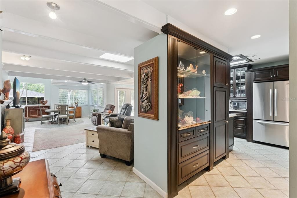 13502 COUNTRY CLUB DRIVE photo 7
