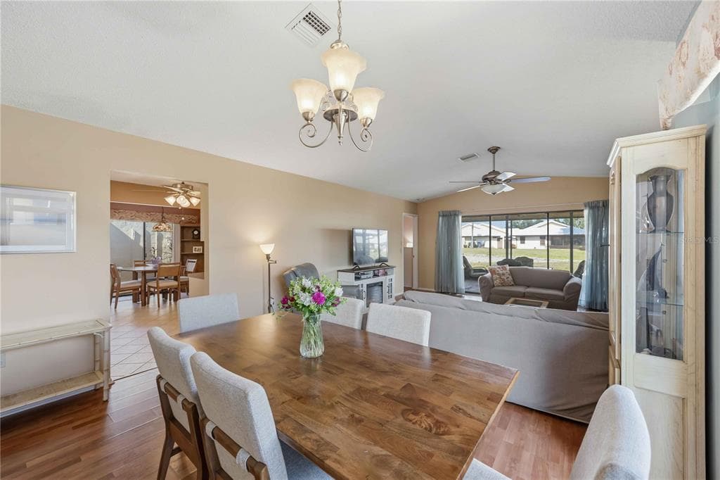 38 PEBBLE ROCK DRIVE photo 12
