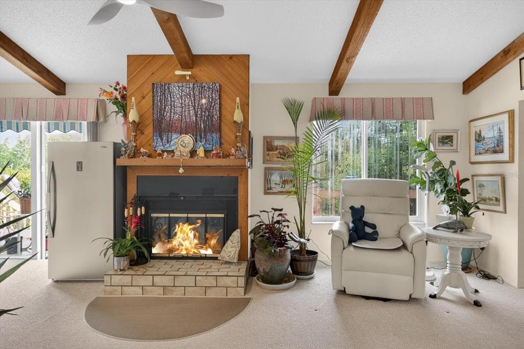 4190 STROMBUS ROAD photo 15