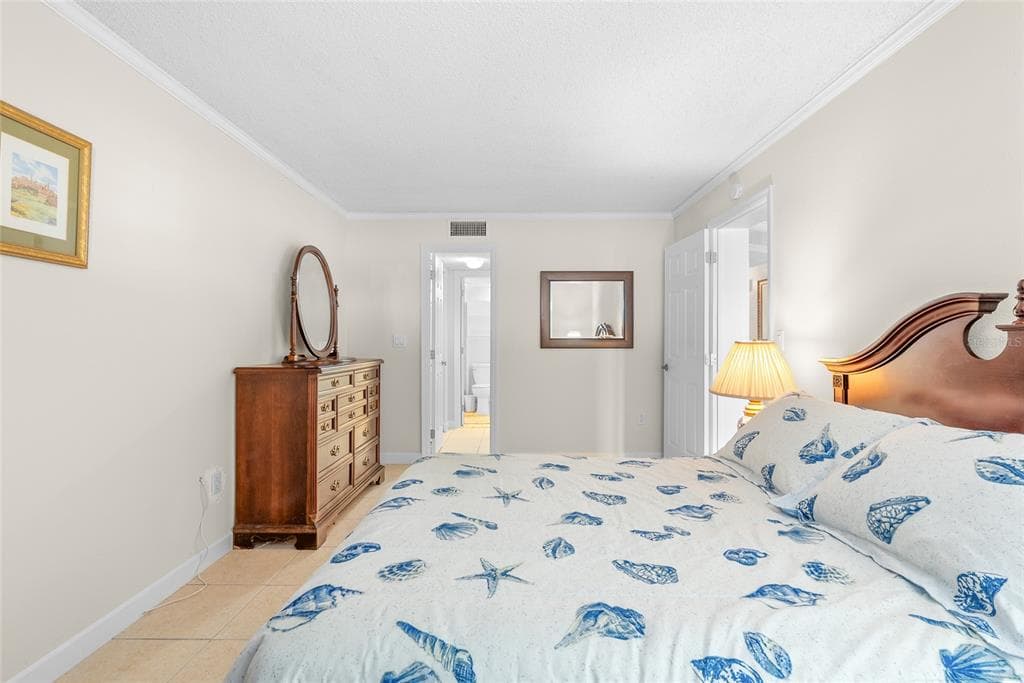 4775 COVE CIR CIRCLE N 104 photo 23