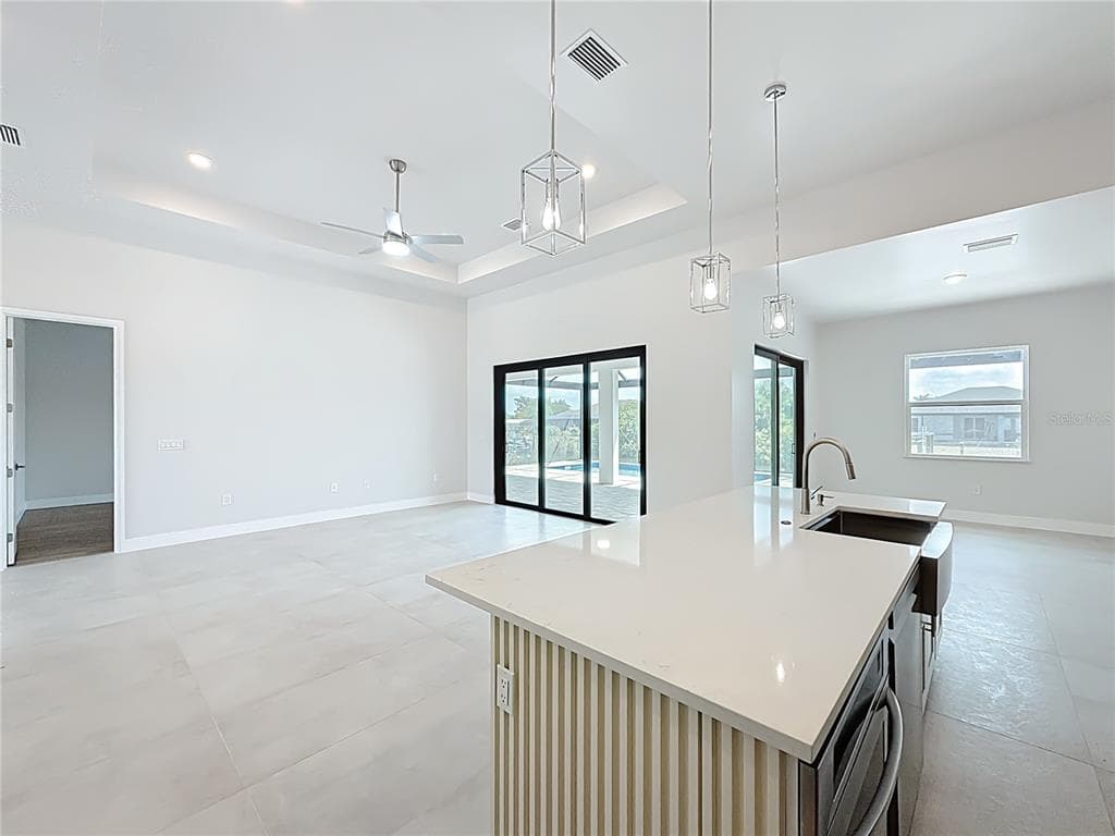 9524 SINGER CIRCLE photo 10