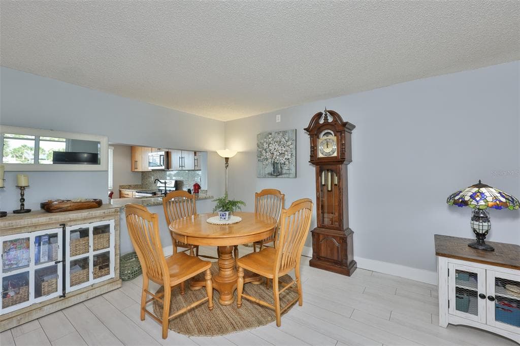 1581 GULF BOULEVARD 103N photo 13