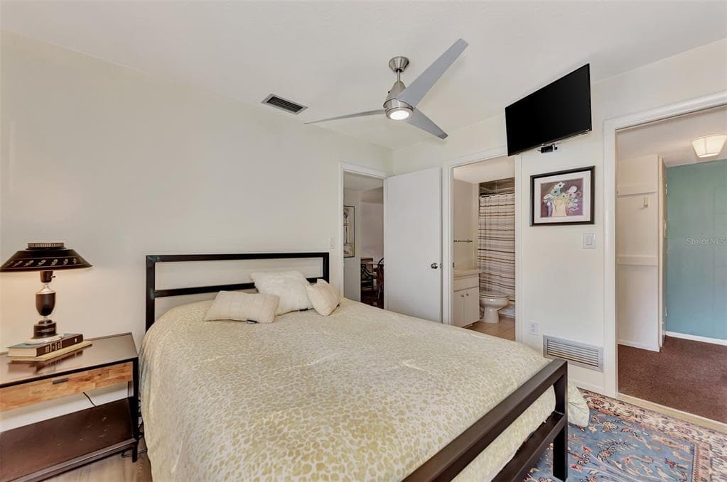 260 SANTA MARIA STREET 311 photo 23