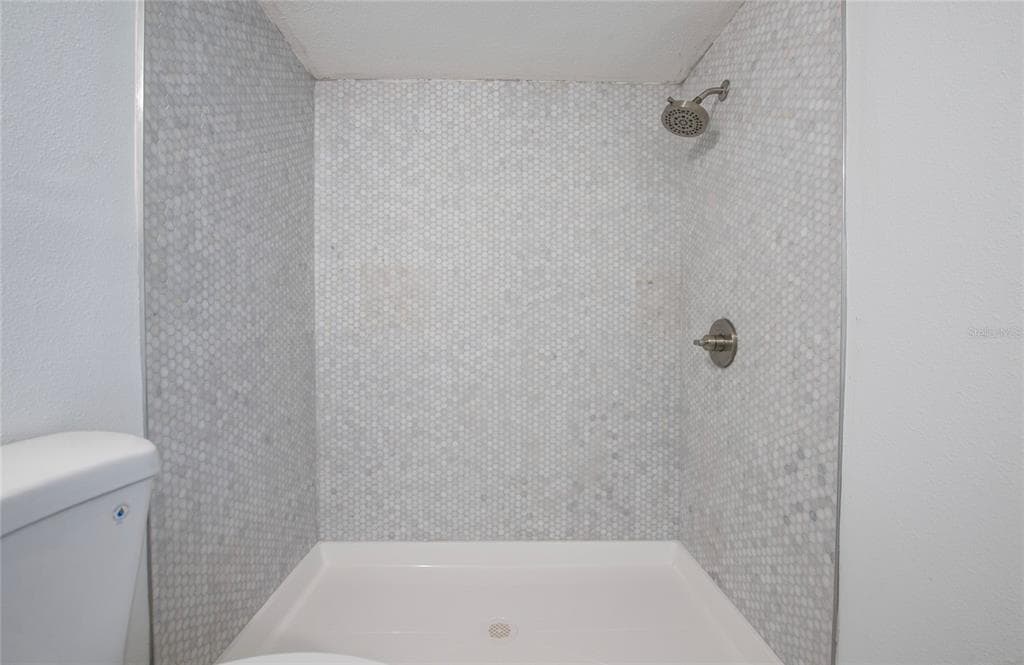 10365 PARADISE BOULEVARD 9 photo 23