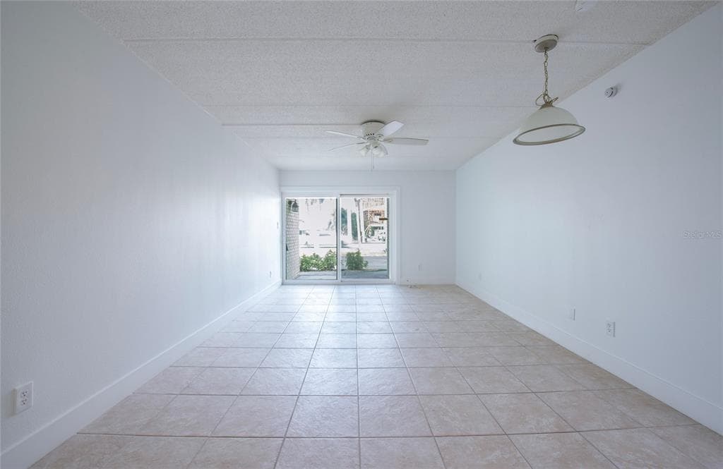 10365 PARADISE BOULEVARD 9 photo 13