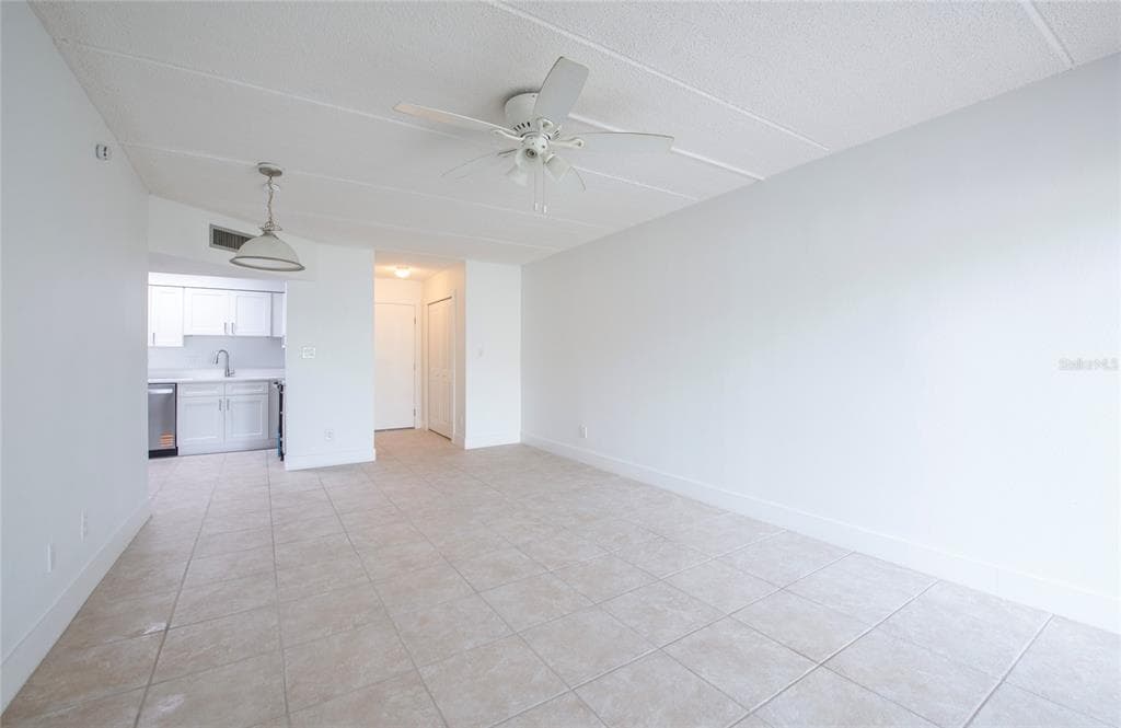 10365 PARADISE BOULEVARD 9 photo 16