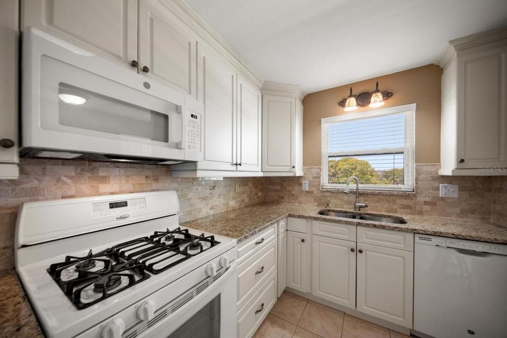 5970 80TH STREET N 411 photo 8