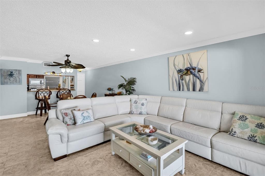 3500 GULF BOULEVARD 407B photo 14