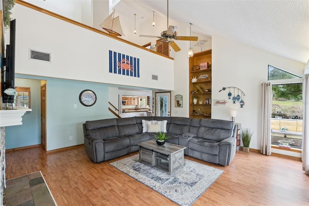 10400 LAKE LOUISA ROAD photo 7